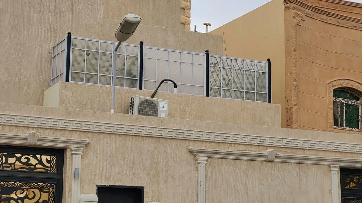 سور حديد البلكونة